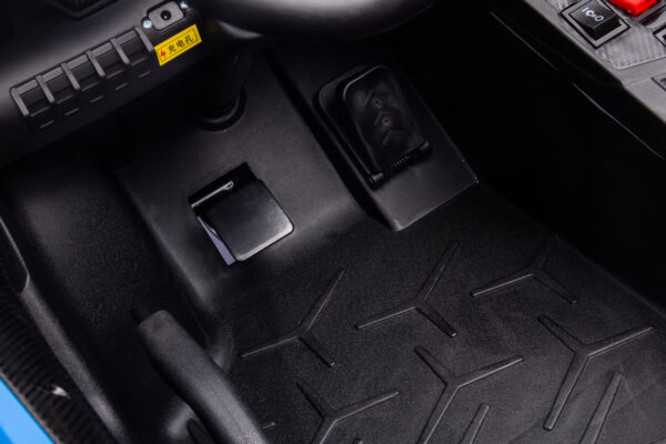 Lamborghini 24V Ride On Car - Image 7