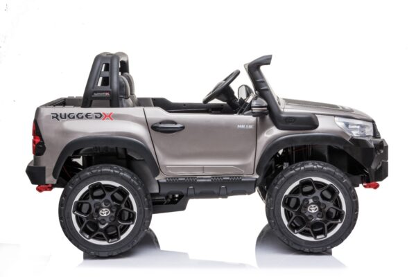 Grey Toyota Hilux Rugged Ride on Car - Image 4
