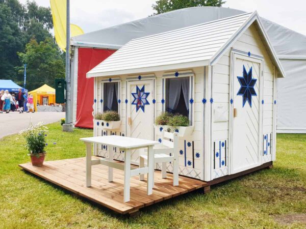 Playhouse Cornflower 6x8 - Image 9