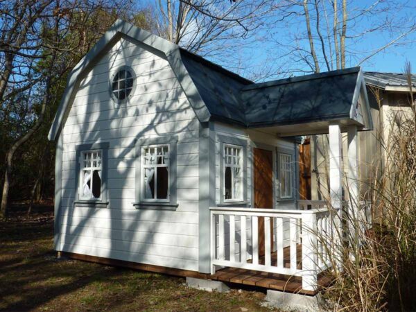 Wooden Playhouse Grand Farmhouse 8x8 - Image 3