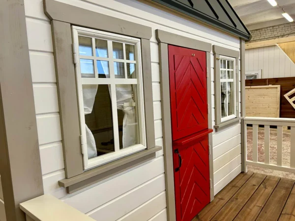 Wooden Playhouse Farmhouse 8x8 - Image 8