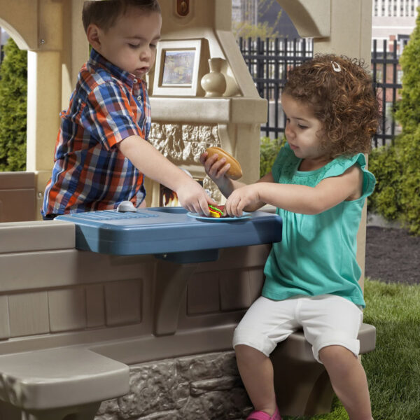 Charming Cottage Kids Playhouse - Image 3