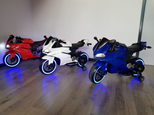 Blue 12V Ducati Ride on Motorbike - Image 5