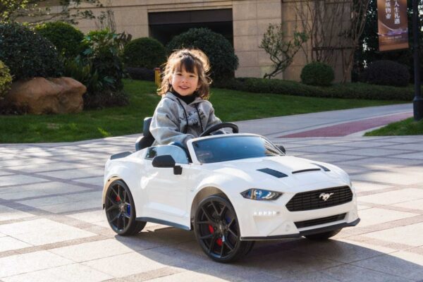White12V Mustang Ride on car - Image 10